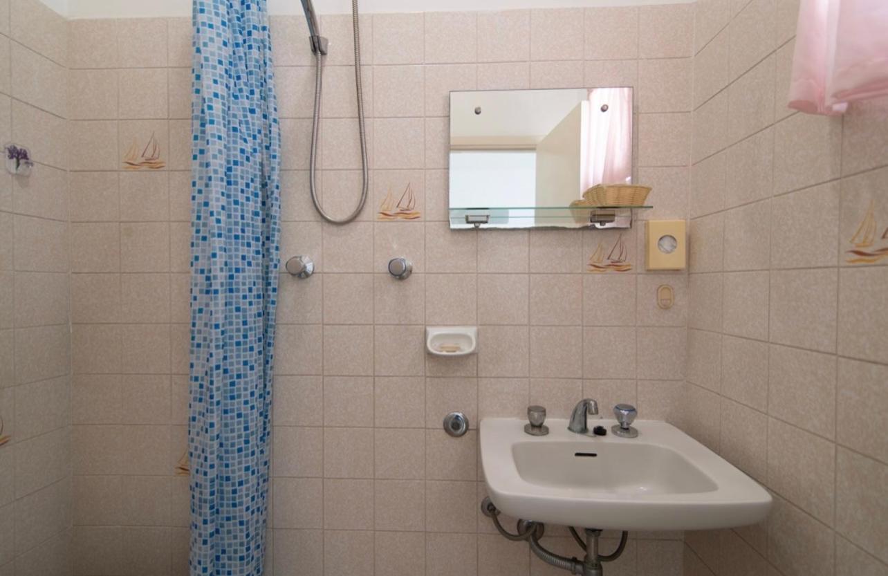 Hotel Miro Cattolica Buitenkant foto