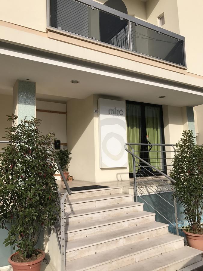 Hotel Miro Cattolica Buitenkant foto